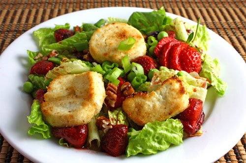 Baked Goat Cheese And Strawberry Salad – What's For Supper